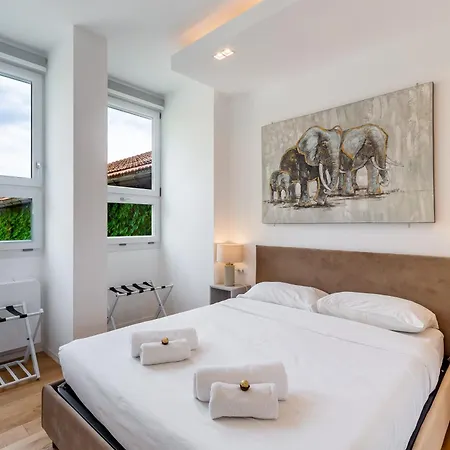 Moscova Luxury Milano